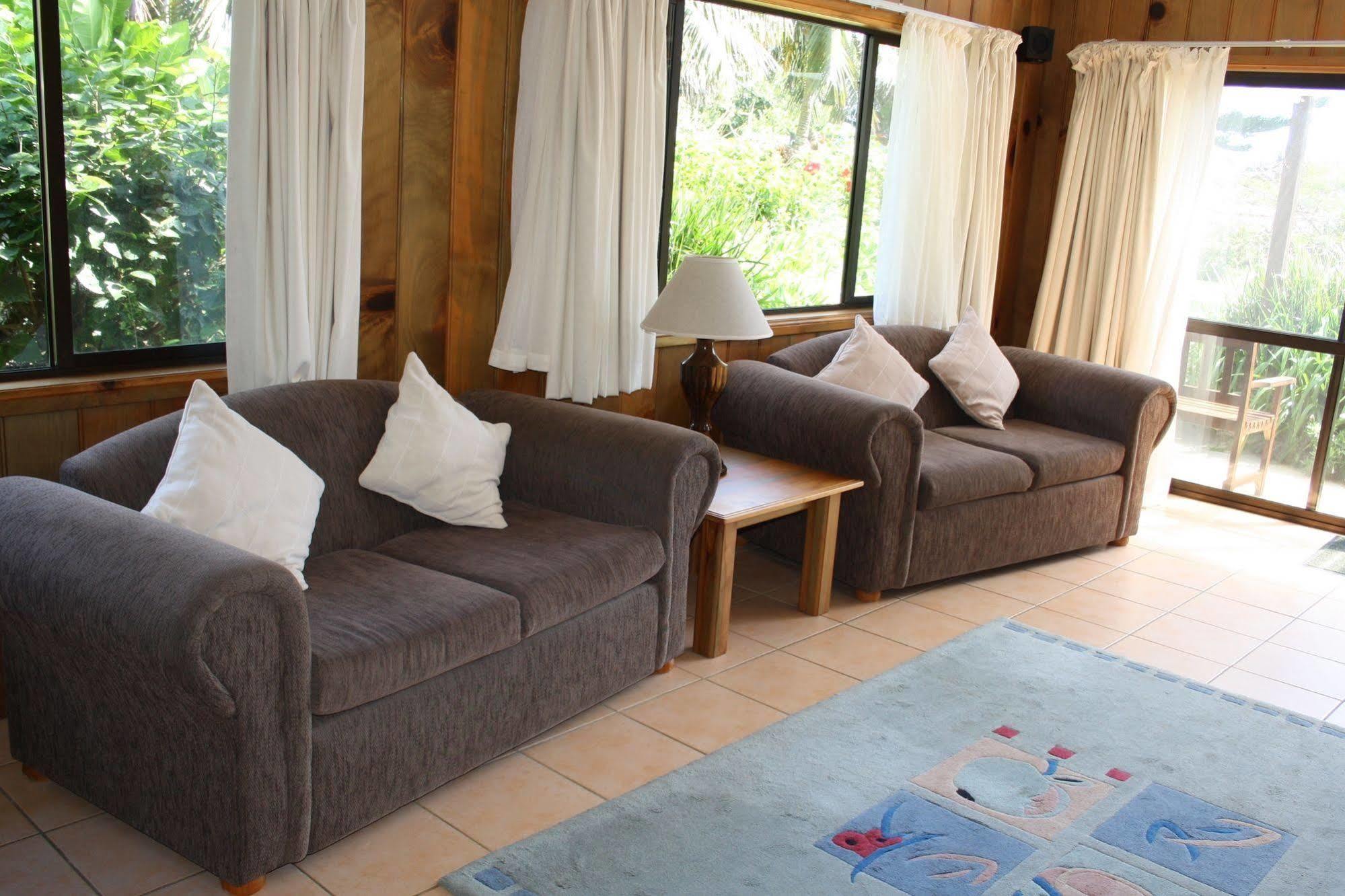 Tau Gardens Hotel Norfolk Island Buitenkant foto