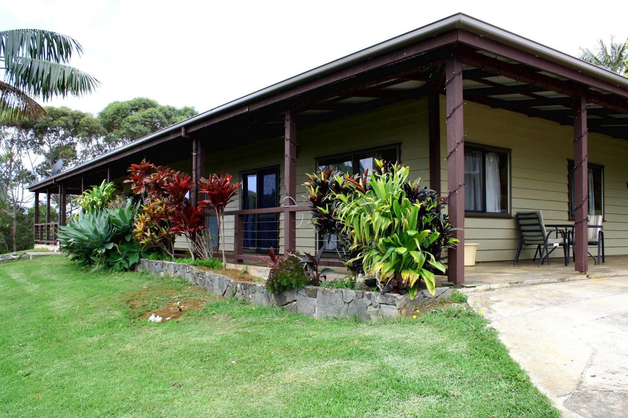 Tau Gardens Hotel Norfolk Island Buitenkant foto